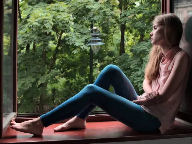 Intrusive Thoughts: Why They Happen and What to Do